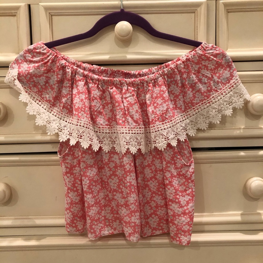 LF Pink & White Floral Off The Shoulder Top